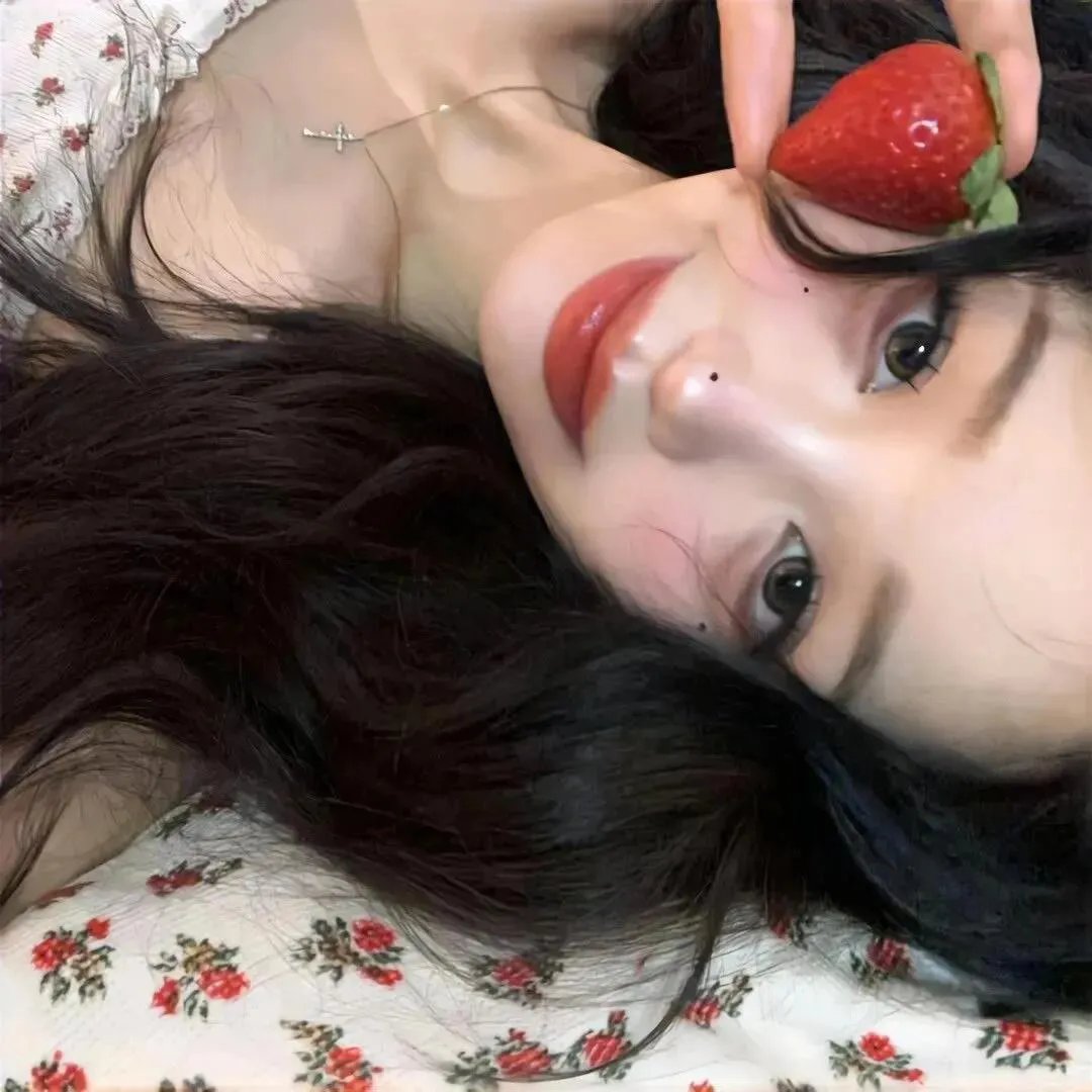 所以,和黑粉结婚了